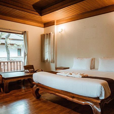 Tak Andaman Resort & Hotel Eksteriør billede