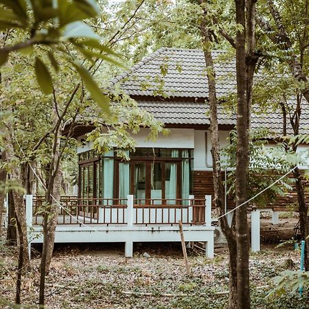 Tak Andaman Resort & Hotel Eksteriør billede