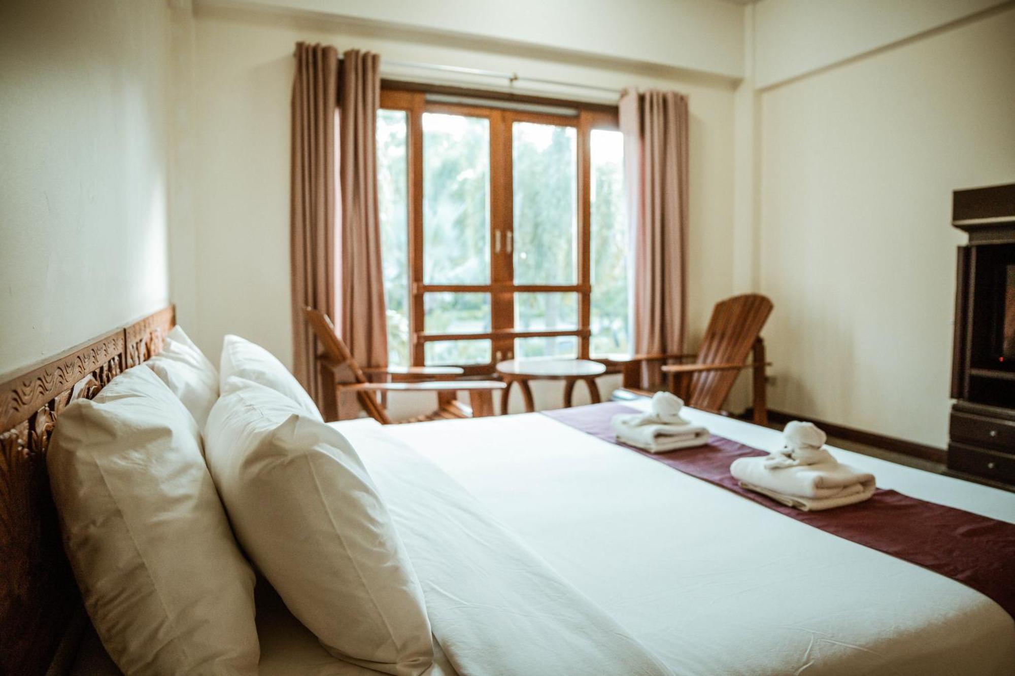 Tak Andaman Resort & Hotel Eksteriør billede
