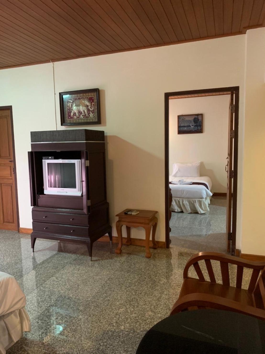 Tak Andaman Resort & Hotel Eksteriør billede
