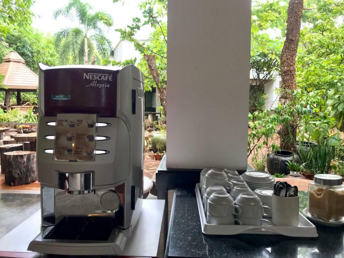 Tak Andaman Resort & Hotel Eksteriør billede