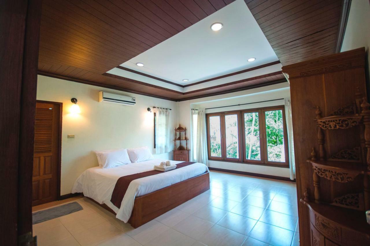 Tak Andaman Resort & Hotel Eksteriør billede